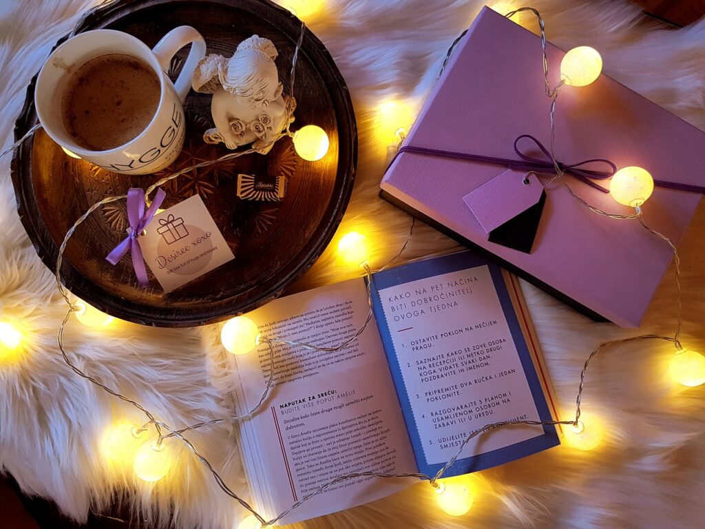 book, coffee, reading-4082662.jpg